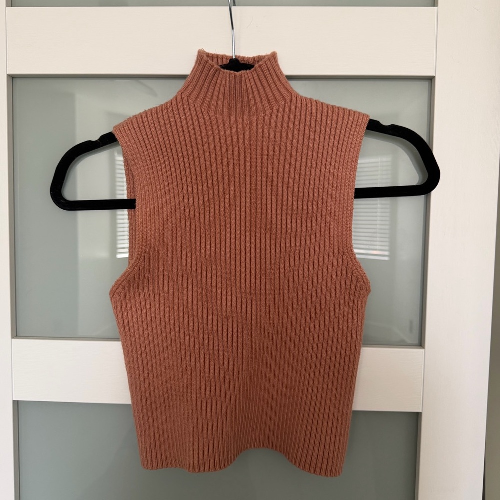 Zara Ribbed Knit Top in Warm Pink